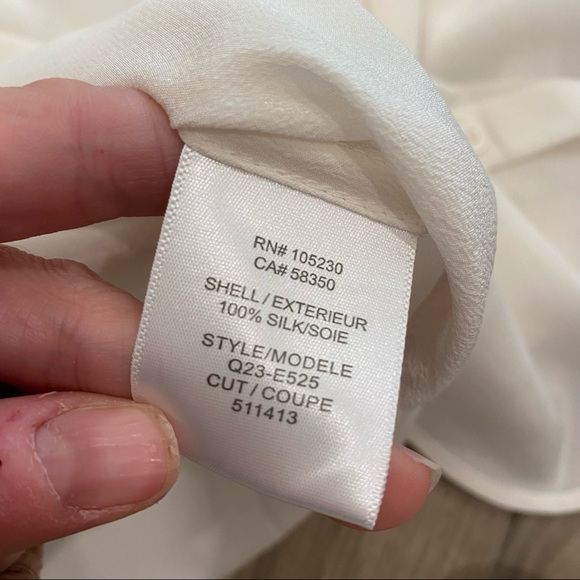 Equipment Henri Silk Blouse cream retail $218 - Picture 5 of 5